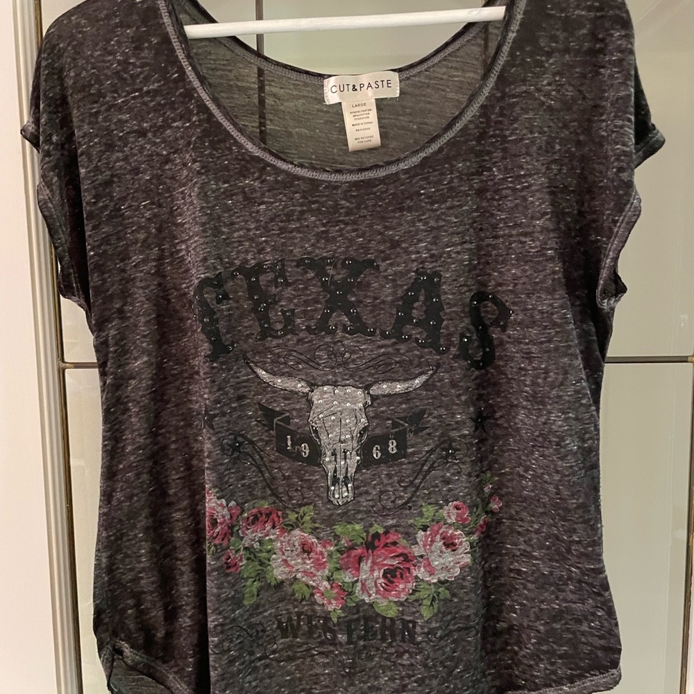 Gray Graphic Cap Sleeve Relaxed Tee